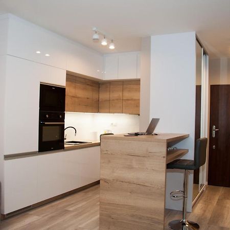 Apartament Cybernetyki Mokotow Varšava Exteriér fotografie