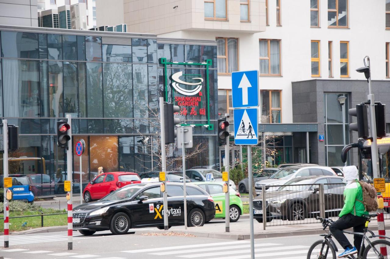 Apartament Cybernetyki Mokotow Varšava Exteriér fotografie