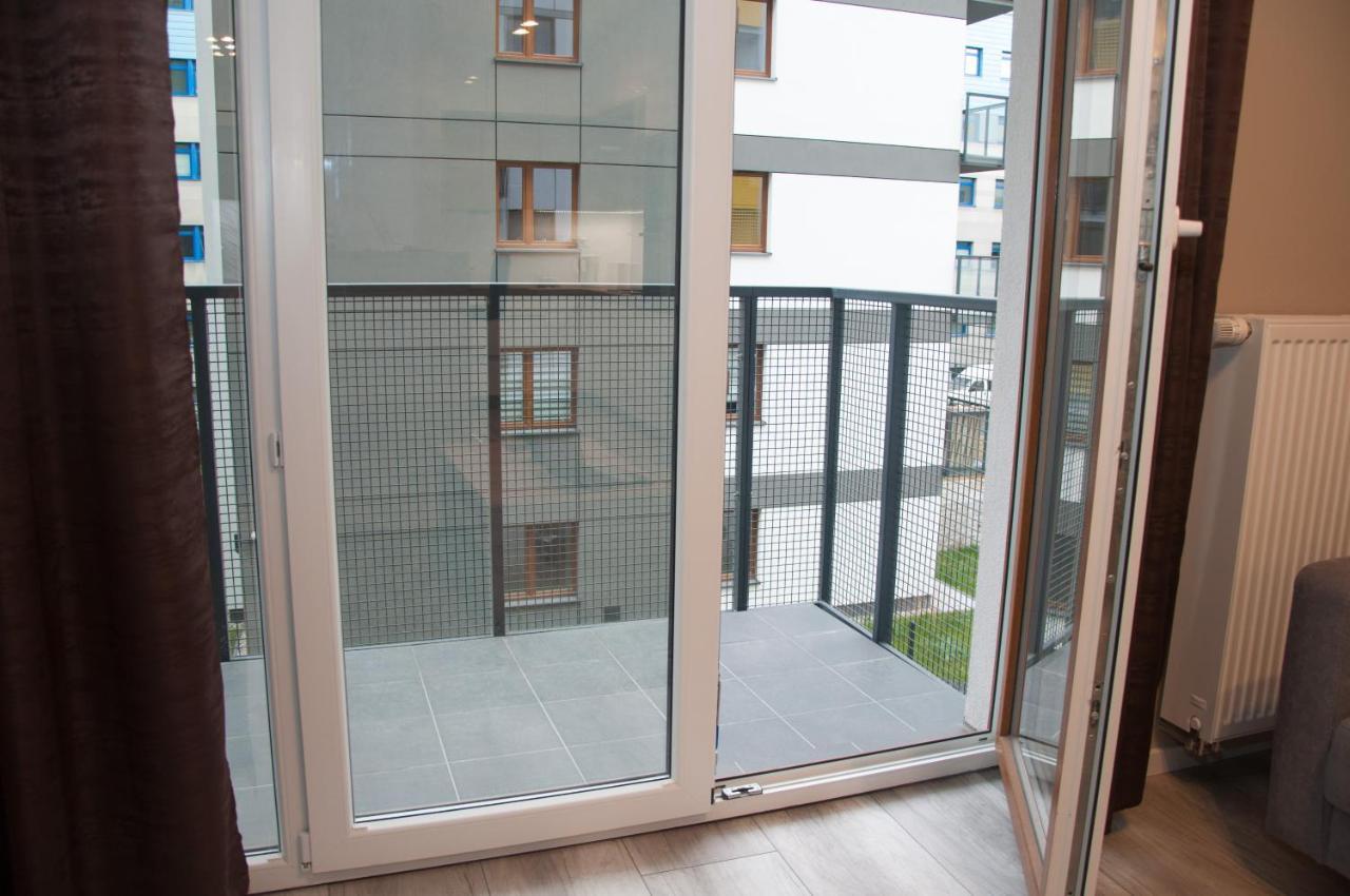 Apartament Cybernetyki Mokotow Varšava Exteriér fotografie