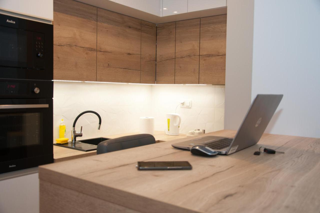 Apartament Cybernetyki Mokotow Varšava Exteriér fotografie